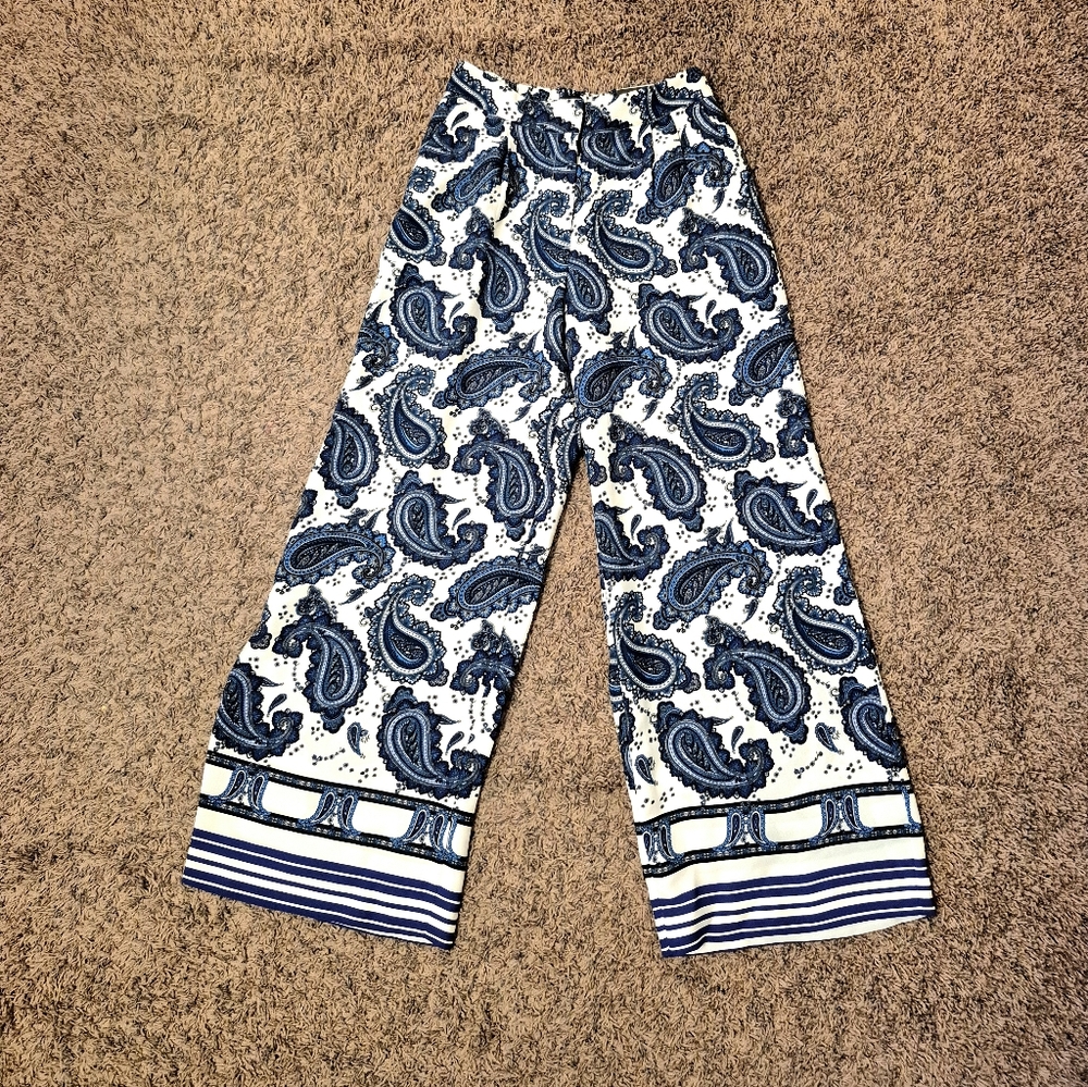 New Express White and Blue Paisley Women's Wide Leg High Rise Pants Size XS